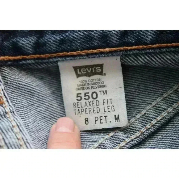 Vintage Y2K Levi's 550 Jeans Size 8 Petite Classic Relaxed Fit Tapered Leg Baggy - Picture 11 of 13